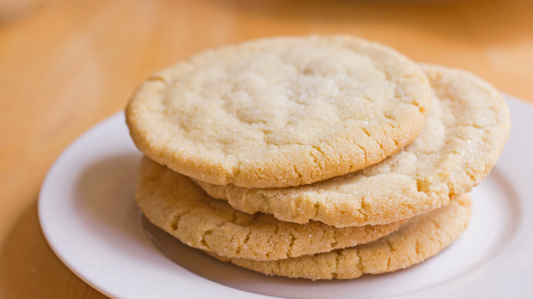 Chewy Sugar Cookies (and they're giant!)