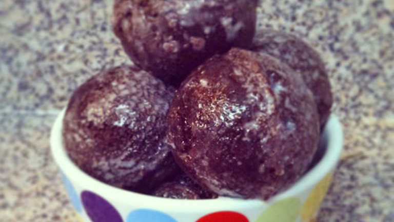 Glazed Chocolate Donut Holes Recipe Like Dunkin Donuts