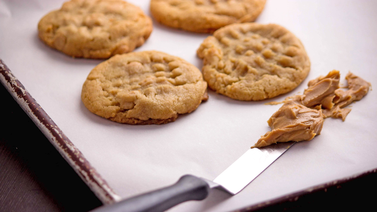 Old-Fashioned Peanut Butter Cookies