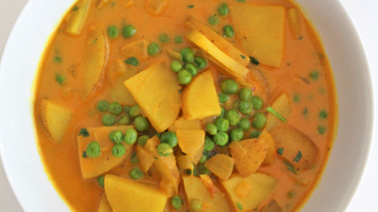 Potato Pea Curry